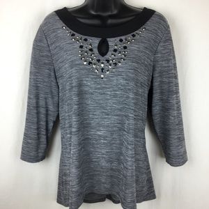 Suzie in the City Gray Keyhole Embellished Top EP9